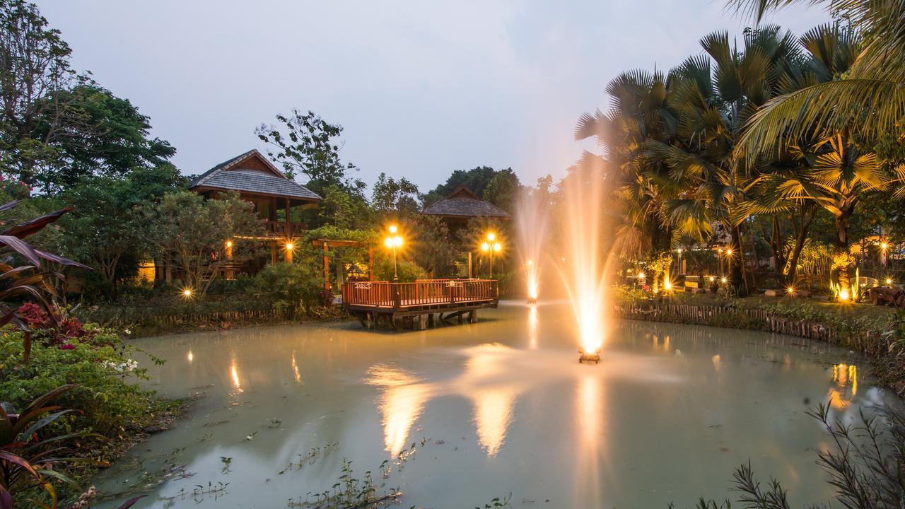 Maerim Country Home Resort Chiang Mai Exterior photo